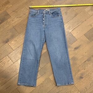 Levi’s Ribcage Button-Fly Straight Leg Ankle Jeans - Light Blue Denim